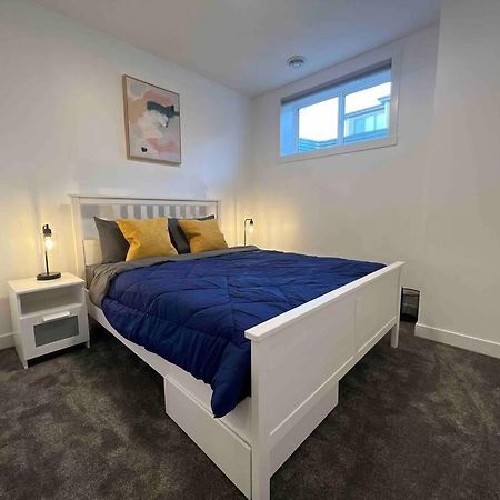 Newly Built 2 Bedroom Suite With Free Parking - Close To Banff National Park, YYC 외부 사진