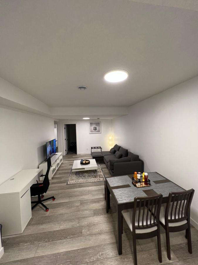 Newly Built 2 Bedroom Suite With Free Parking - Close To Banff National Park, YYC 외부 사진